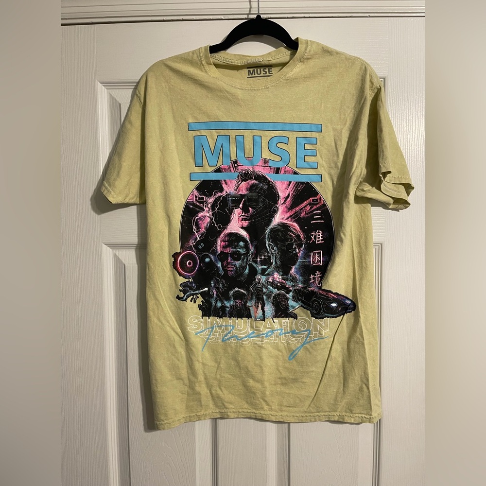 Graphic T-shirt